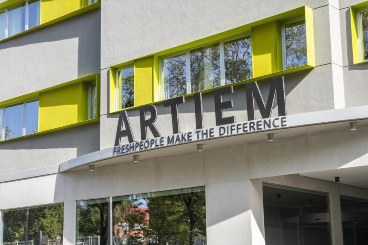 Artiem Madrid Hotel Bagian luar foto